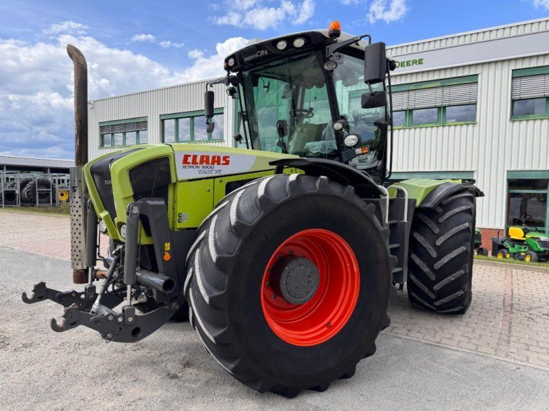Claas XERION 3300 TRAC VC