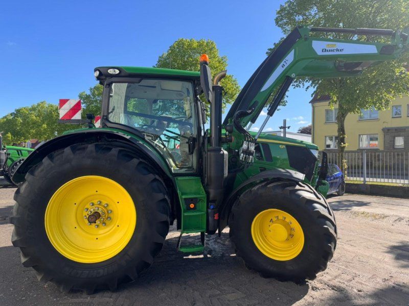 John Deere 6R 195