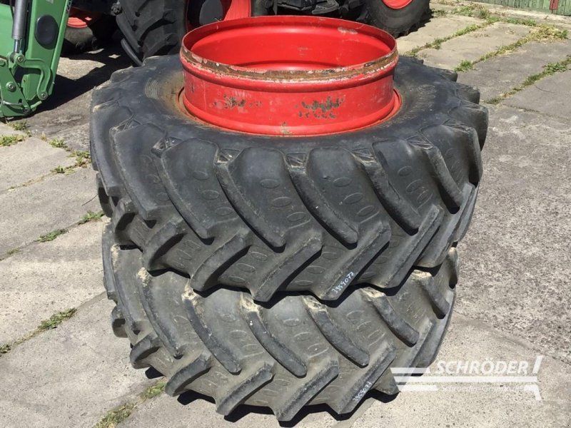 BKT 480/70 R30 ZWILLINGSRÄDER
