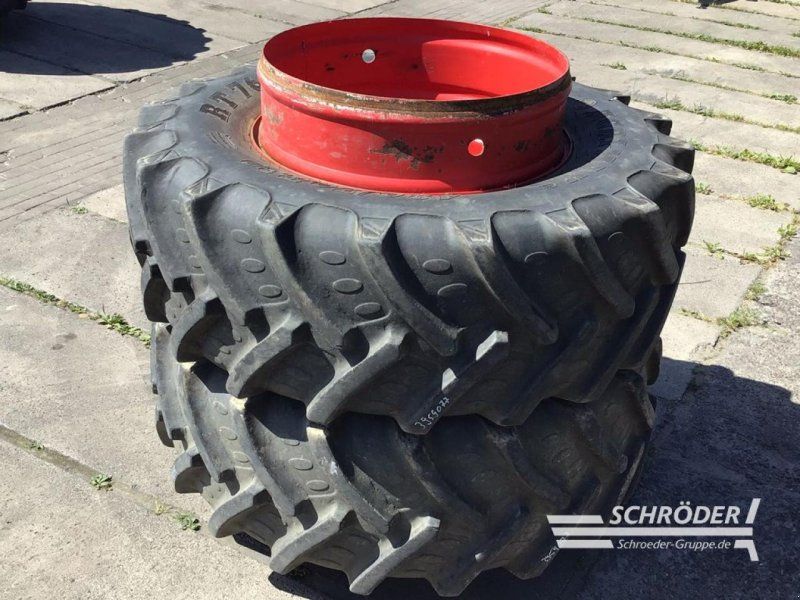 BKT 480/70 R30 ZWILLINGSRÄDER