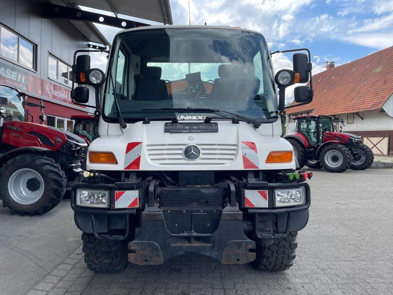 Mercedes-Benz U 300