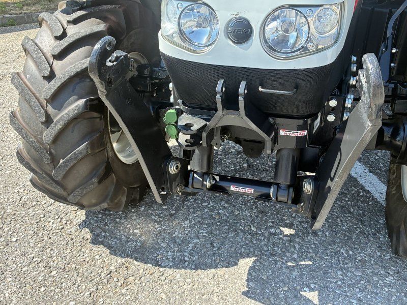 Steyr Kompakt 4085 Komfort 1