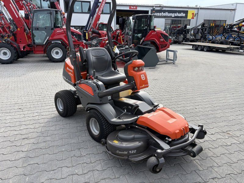 Husqvarna Rider P 524 Allrad inkl. Schneefräse & Schild