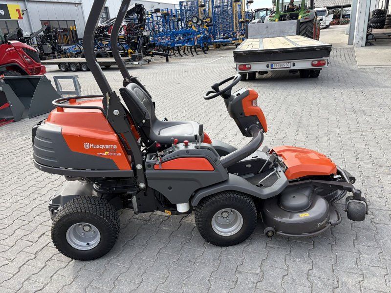 Husqvarna Rider P 524 Allrad inkl. Schneefräse & Schild