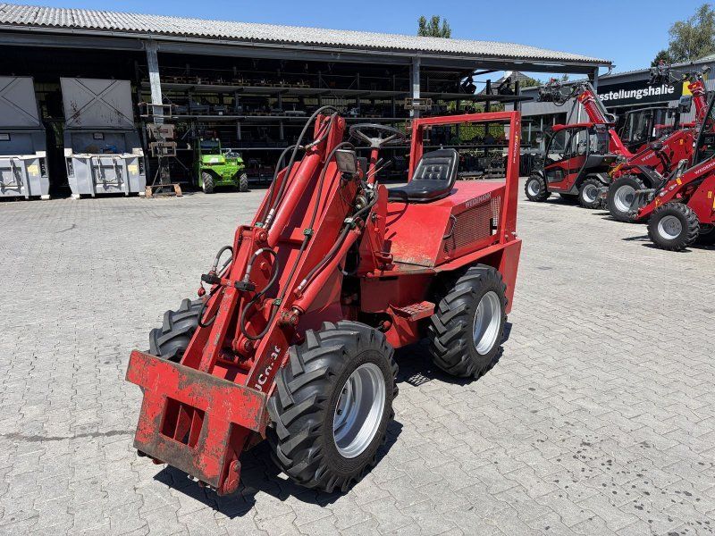 Weidemann 916 D/M mit Schaufel 4 Zylinder