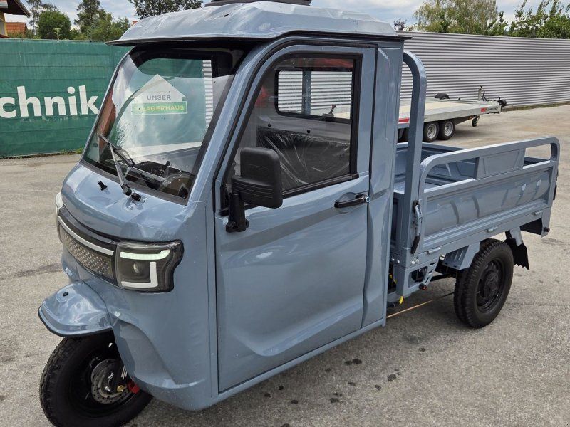 Pocca Tuk Tuk Cambino
