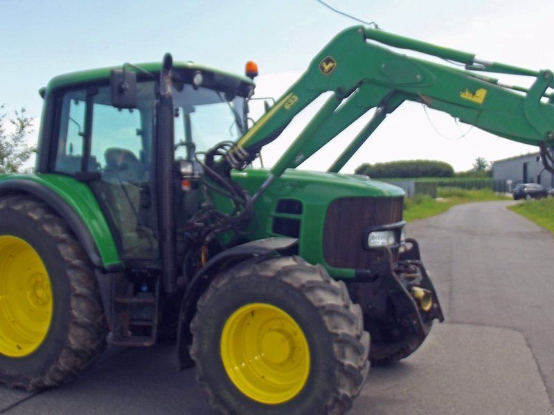 John Deere 6330 Frontlader+Frontzapfwelle+Druckluft
