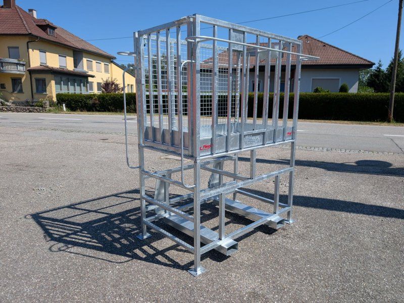 Fliegl Arbeitskorb/Arbeitsbühne hoch mit Euro-Au