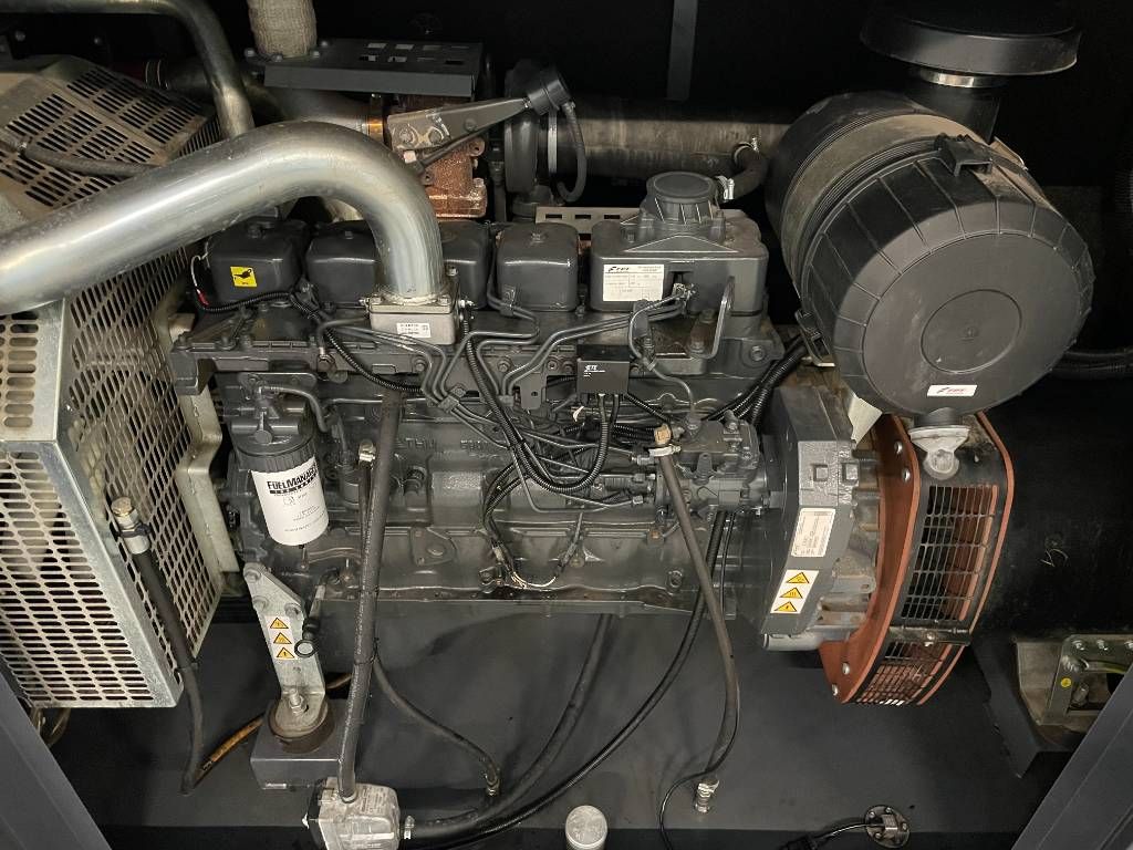 Iveco NEF67TM4 - 190kVA Used Generator - DPX-12666