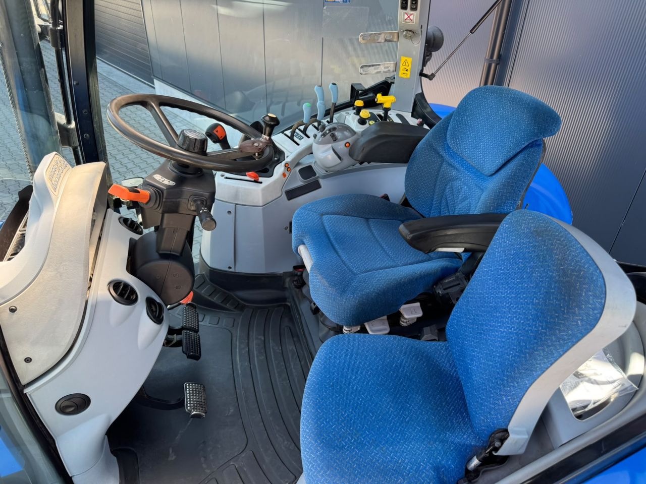 New Holland T6.175