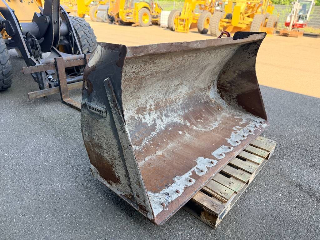 Volvo L30G