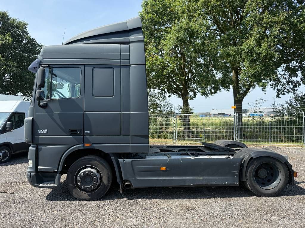 DAF XF105.410 - Dutch Truck / Automatic Gearbox