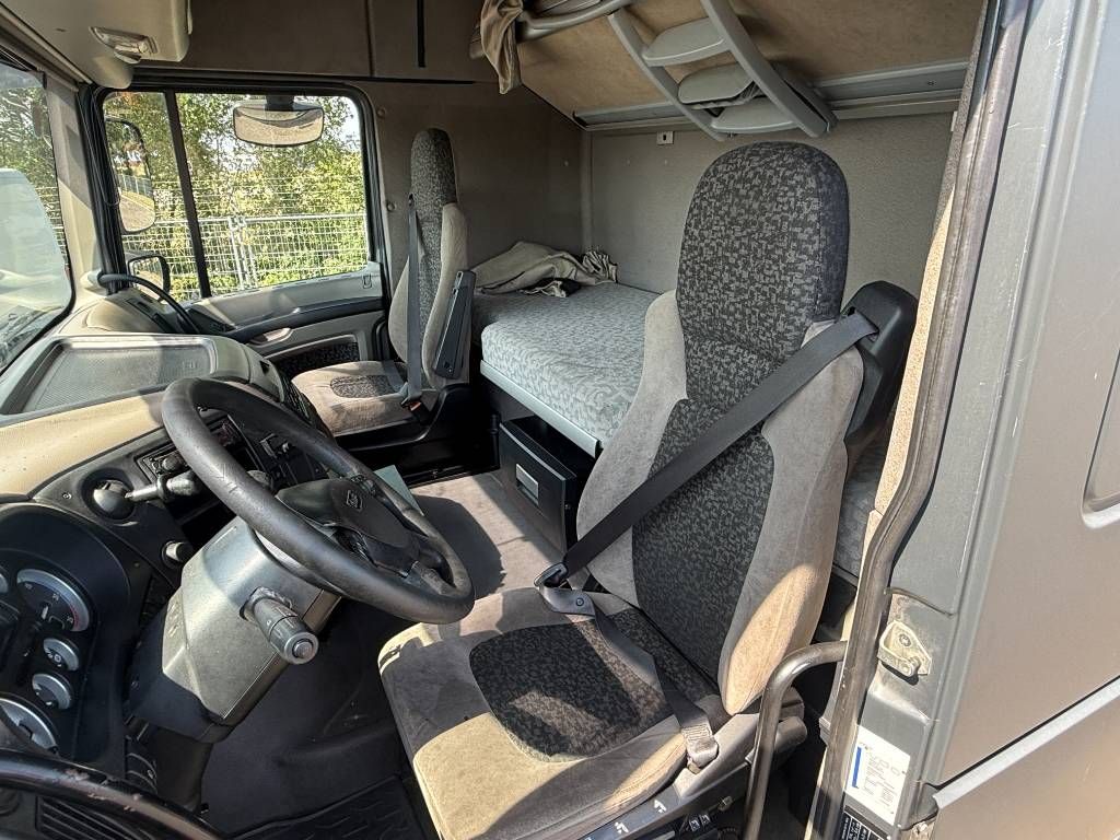 DAF XF105.410 - Dutch Truck / Automatic Gearbox