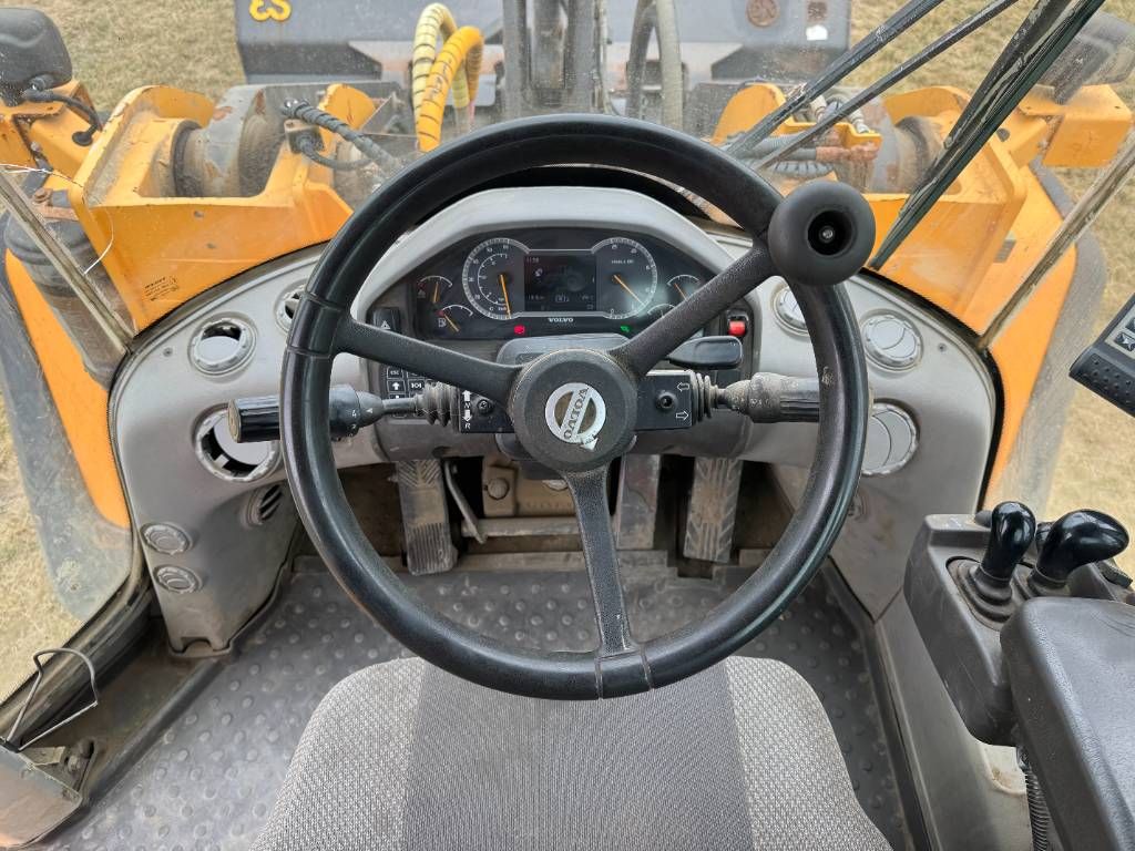 Volvo L150H - Quick Coupler / Pressurised Cabin