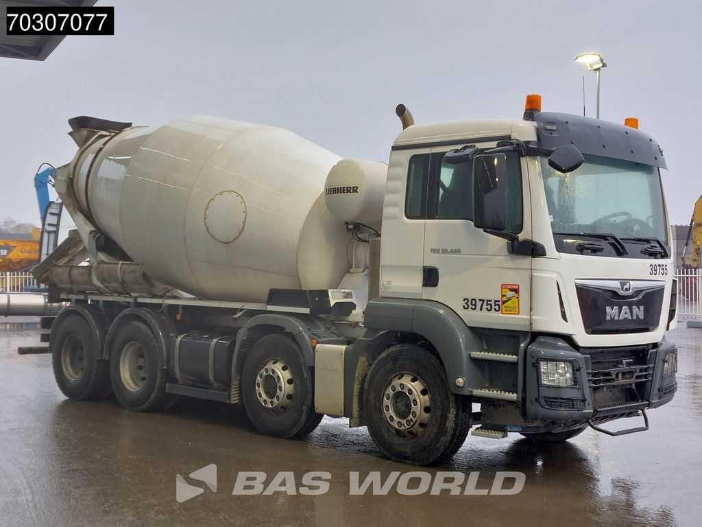 MAN TGS 32.420 8X4 9m3 Liebherr mixer CONCRETE INSIDE! Steelsuspension Automatic Euro 6