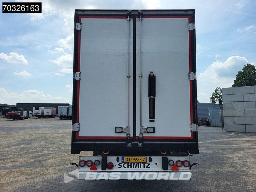 Schmitz SCB*S3B 3 axles 250x270cm APK 05/27 Lift Axle Palletkist