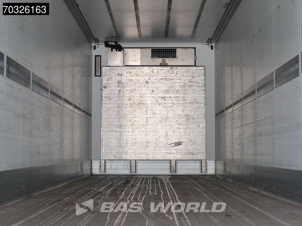 Schmitz SCB*S3B 3 axles 250x270cm APK 05/27 Lift Axle Palletkist