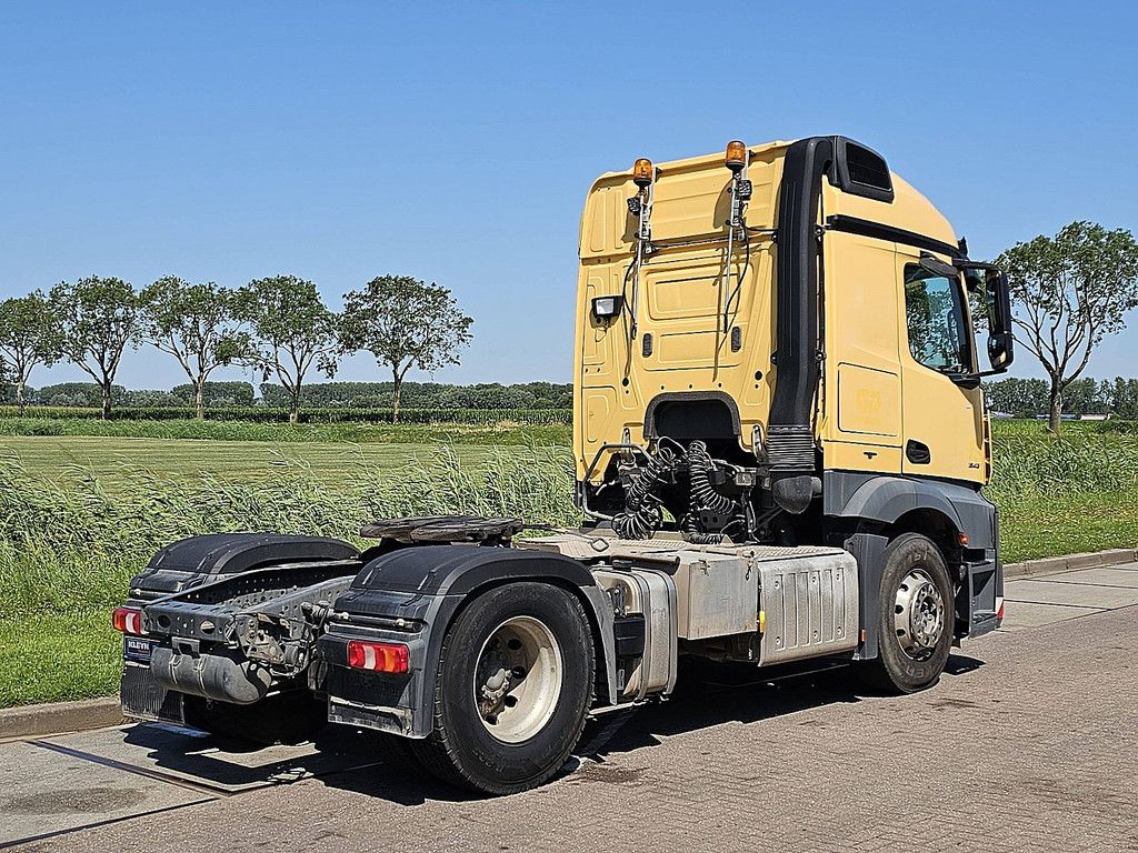 MERCEDES-BENZ ACTROS 1843