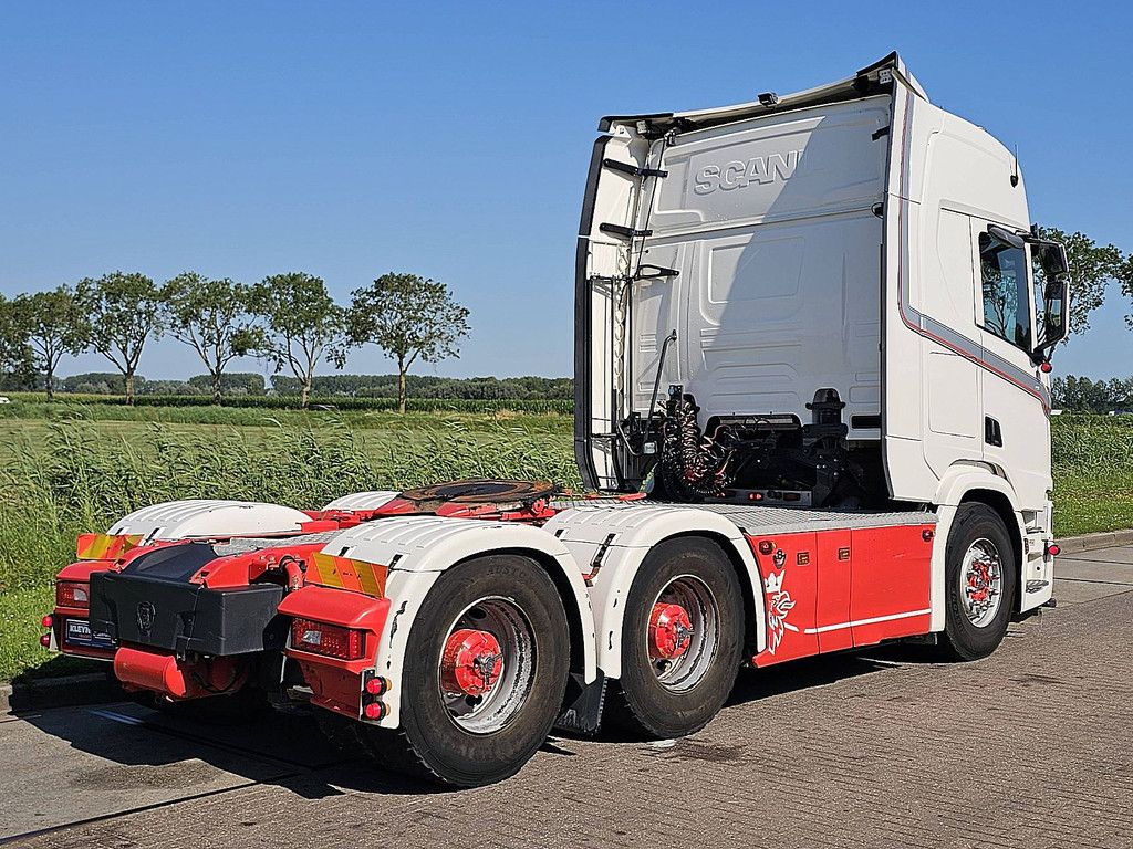 SCANIA R520 v8 6x4 ret.pto+hid