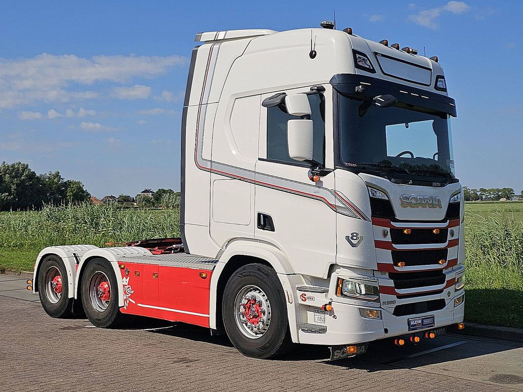 SCANIA R520 v8 6x4 ret.pto+hid