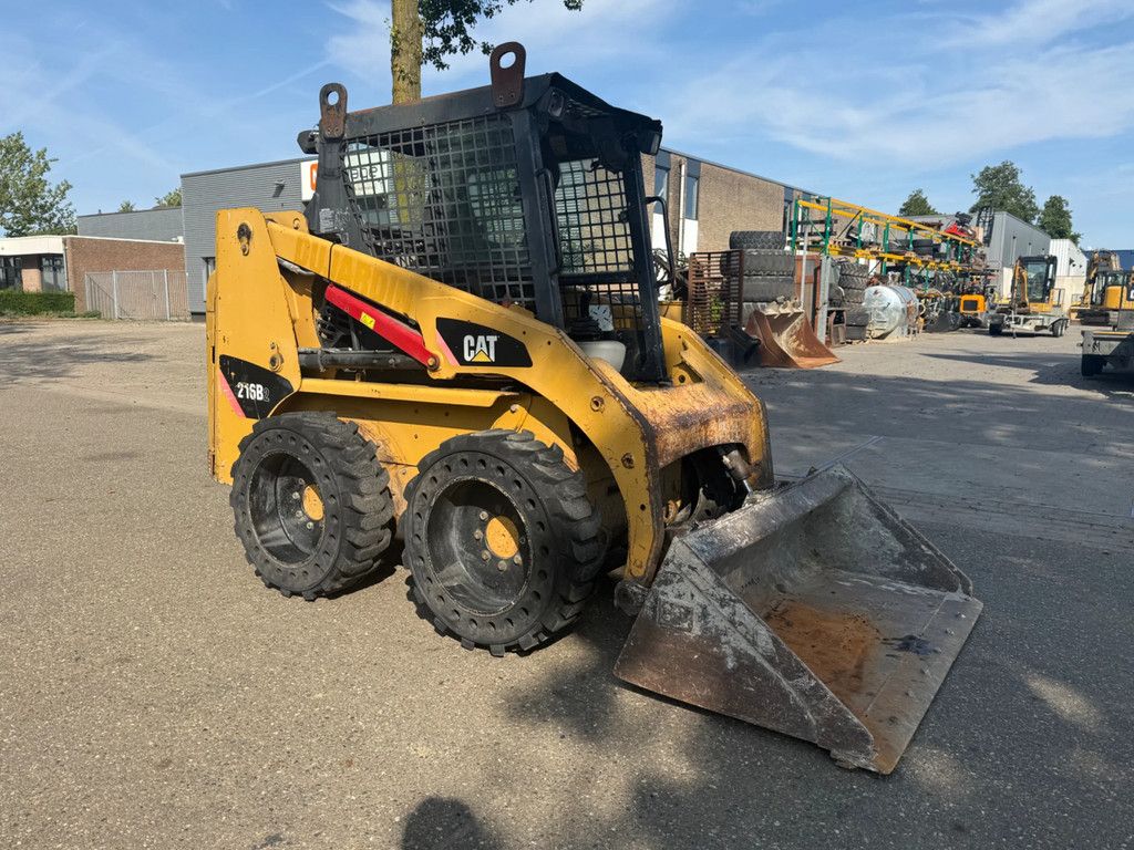 Caterpillar 216B