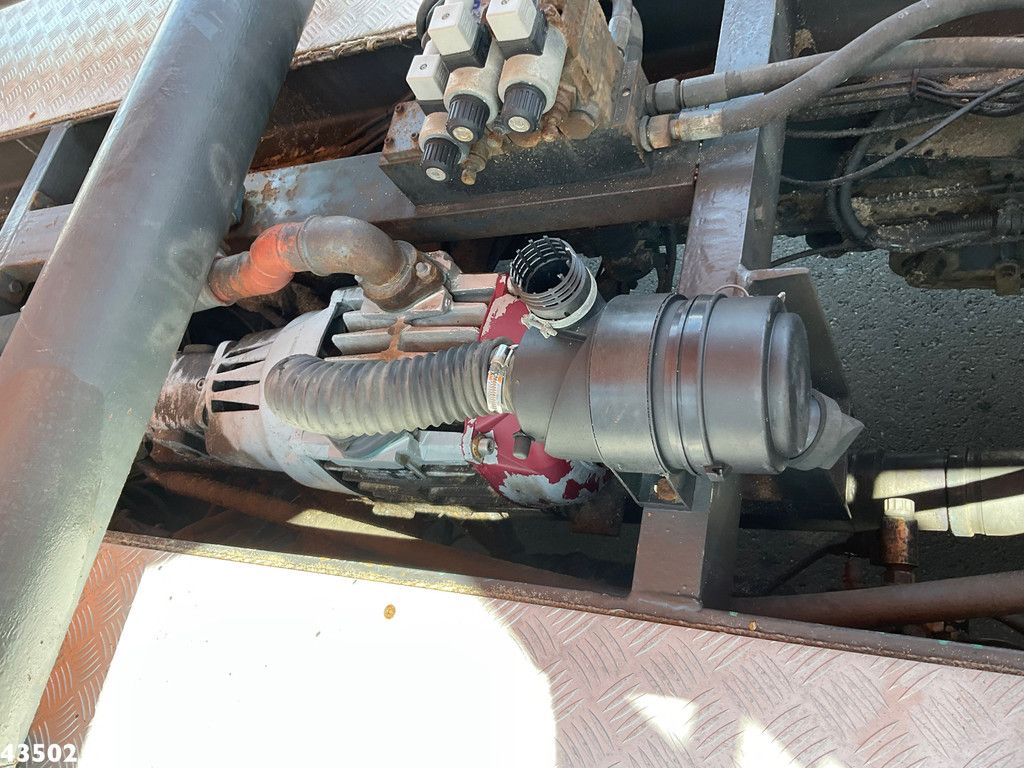 DAF FAX 85 CF 340 Droge stoffen blaas installatie Just 21.613 km!