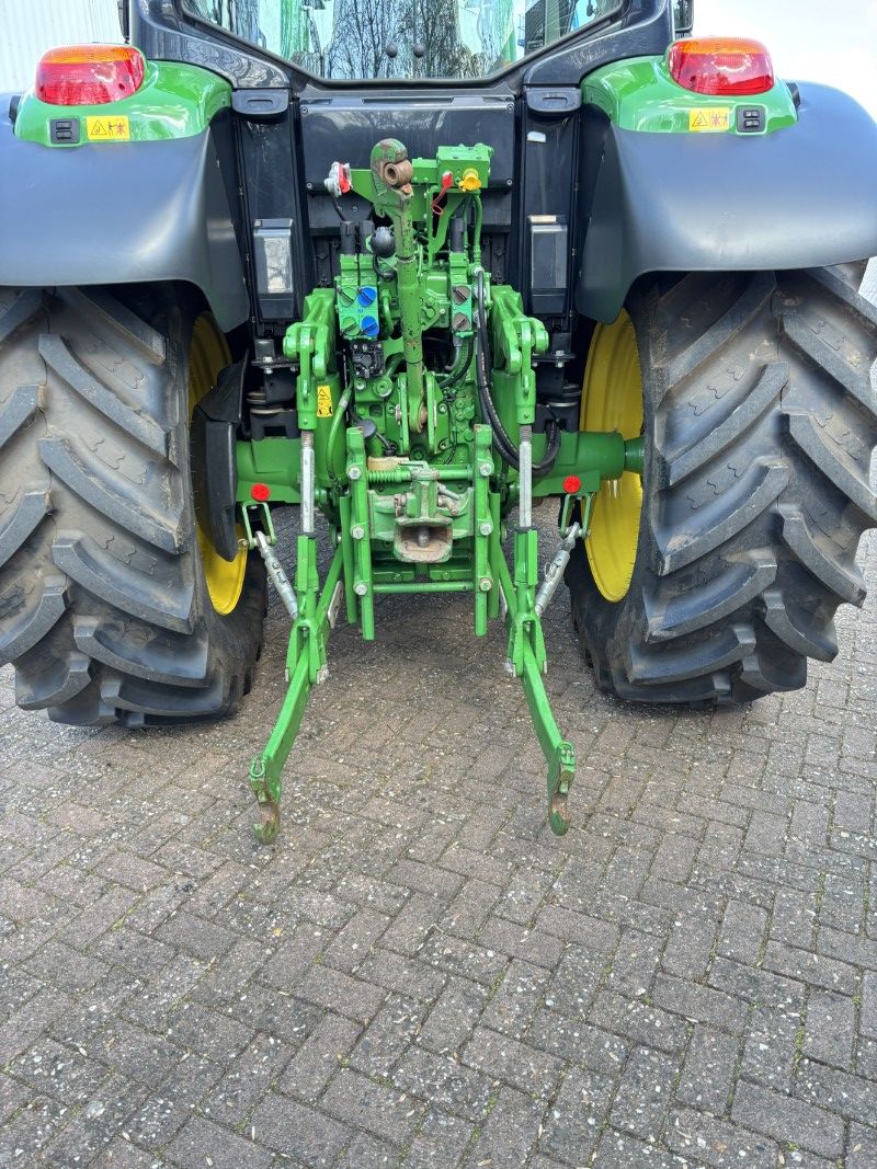 John Deere 6130M met 623R voorlader | 2022 | 2360 uur