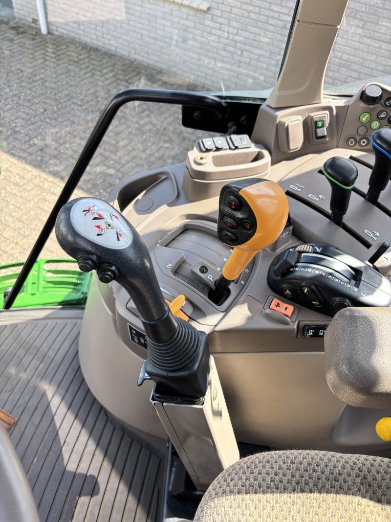 John Deere 6130M met 623R voorlader | 2022 | 2360 uur