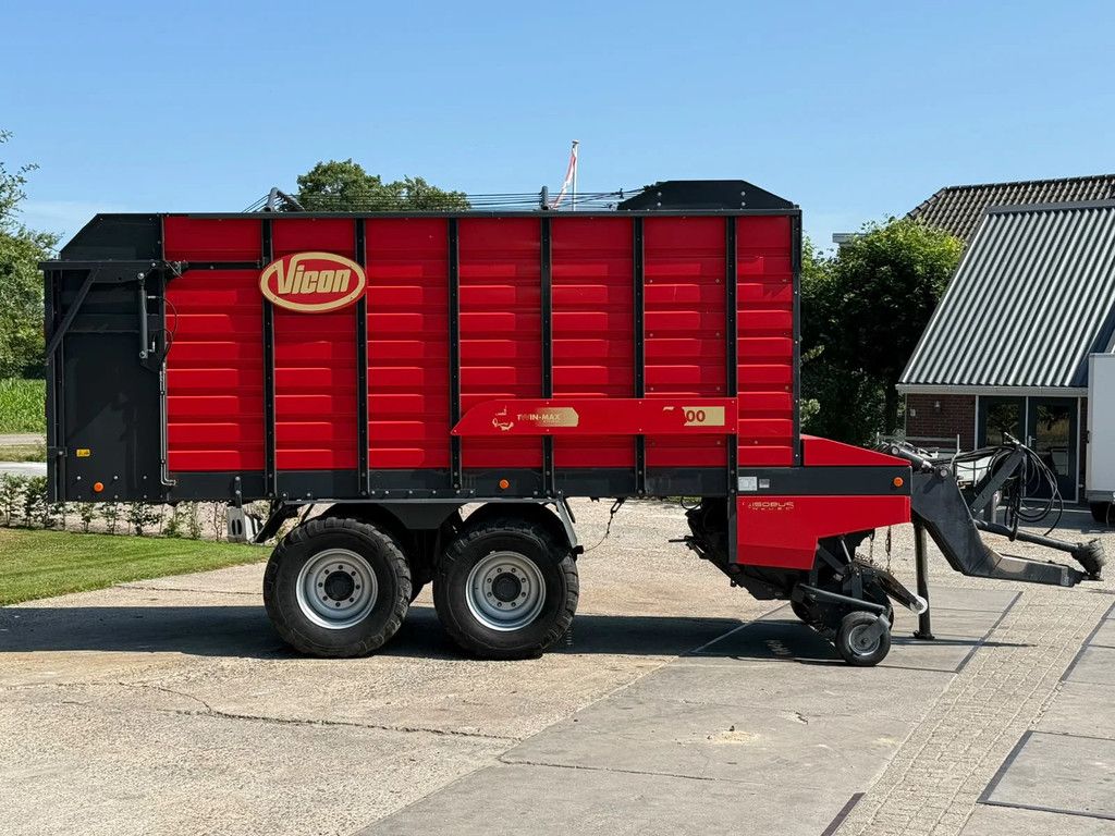 Vicon Rotex 400 opraapwagen NL kenteken