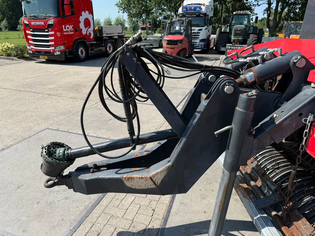 Vicon Rotex 400 opraapwagen NL kenteken