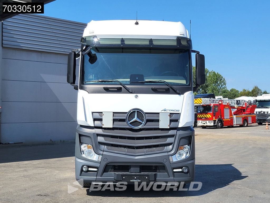 Mercedes Actros 1851 4X2 BigSpace 2x Tanks M.O.T.