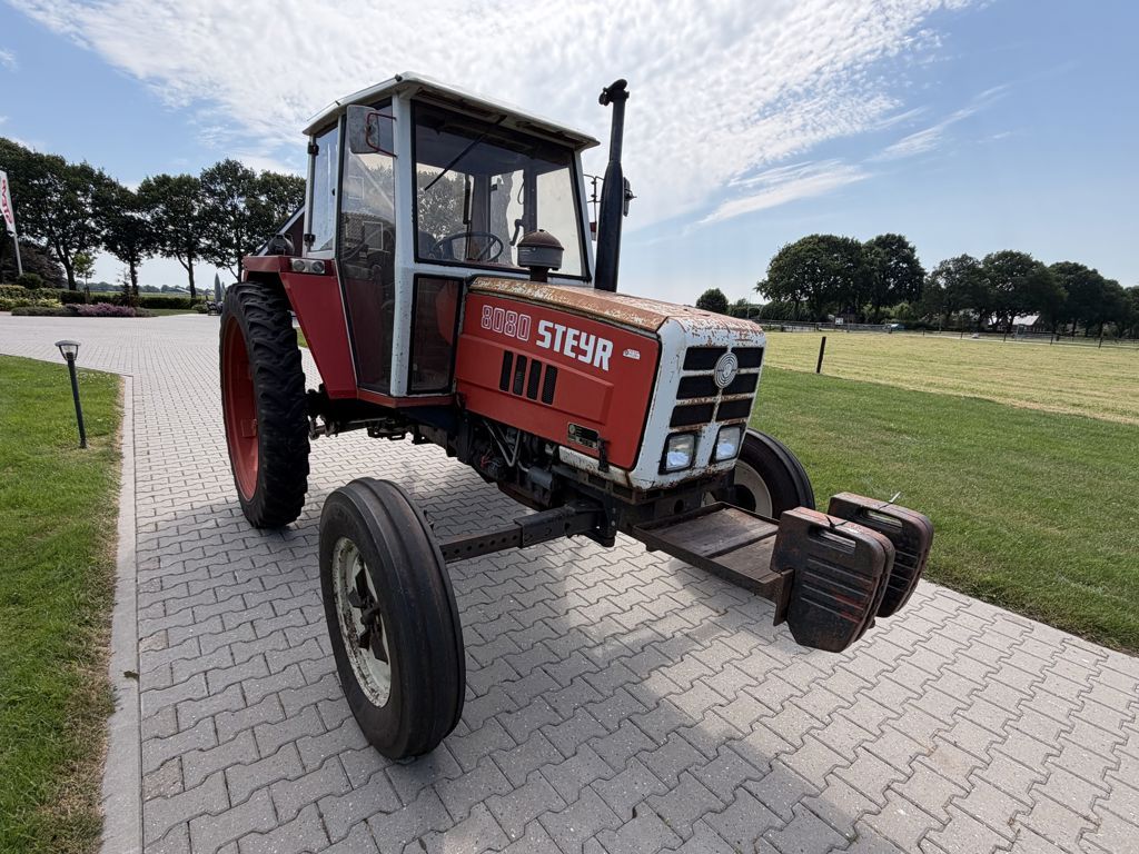 Steyr 8080