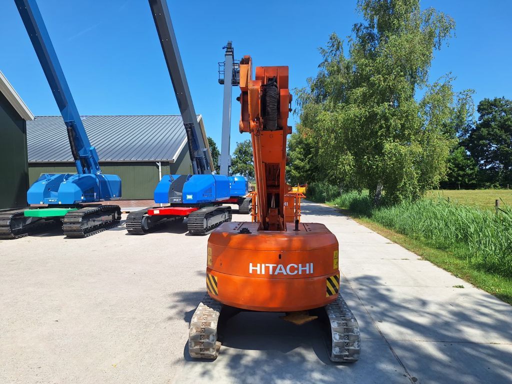 Hitachi HX64B-2