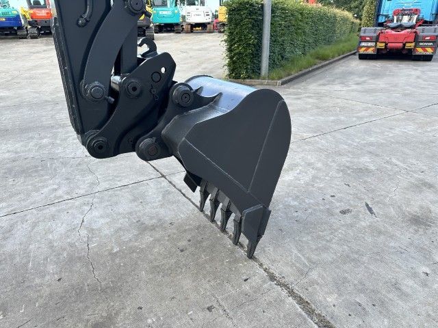 2017 Volvo EL 55D Midi Excavator
