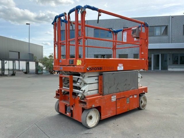 2016 Snorkel S4726 E schaarhoogwerker