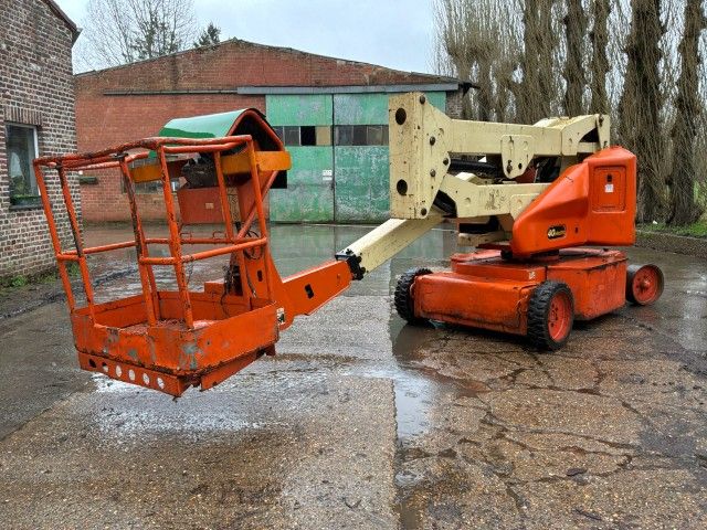 2000 JLG N40 E Electric Aerial Work Platform