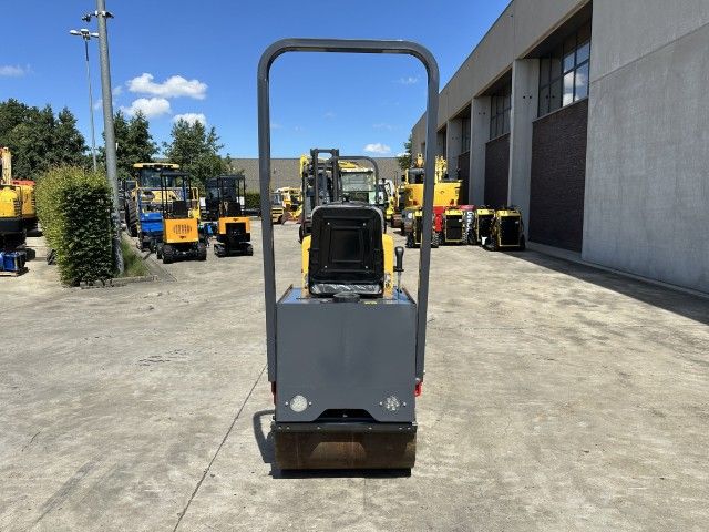 2026 CAPTOK CK1000 Tandem Vibratory Roller (Unused)
