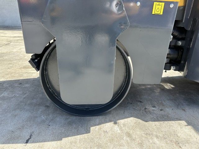 2026 CAPTOK CK1000 Tandem Vibratory Roller (Unused)