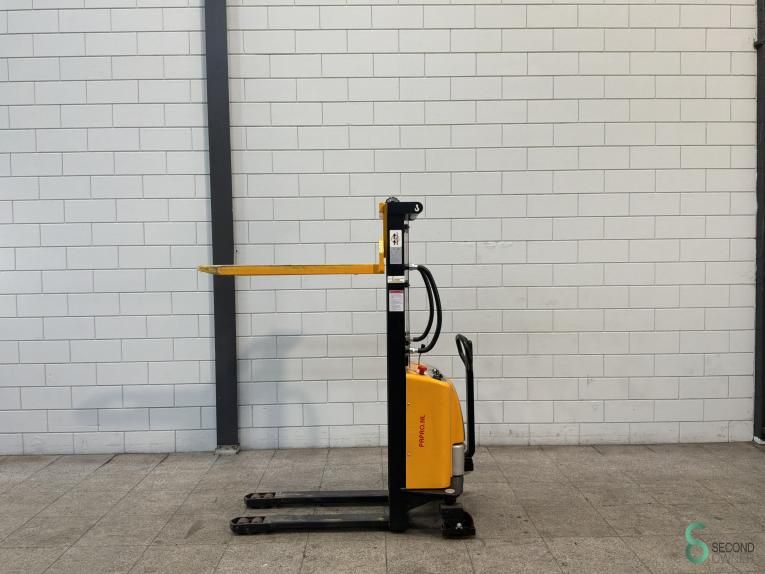 Stackers Electric Papro 2018