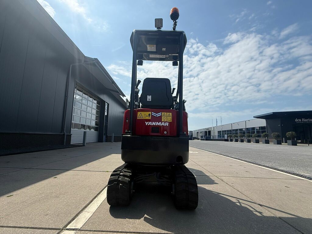 Yanmar ViO17