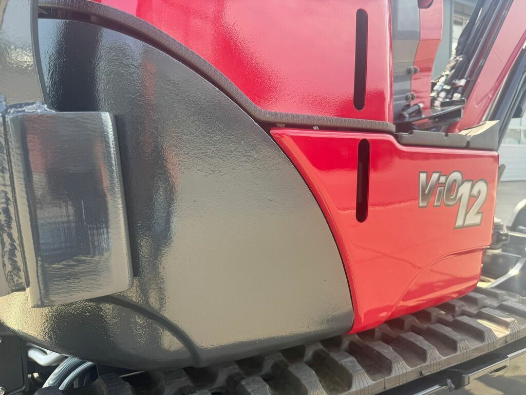 Yanmar Vio12