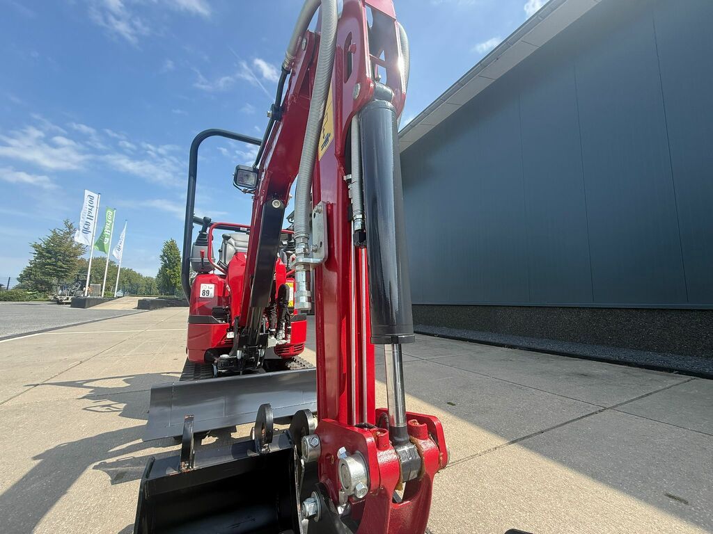 Yanmar Vio12