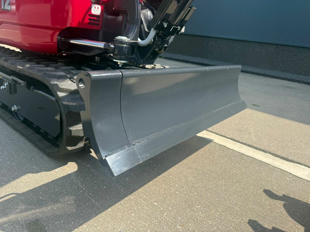 Yanmar Vio12