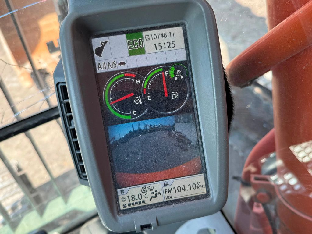 Hitachi ZX300LC-6