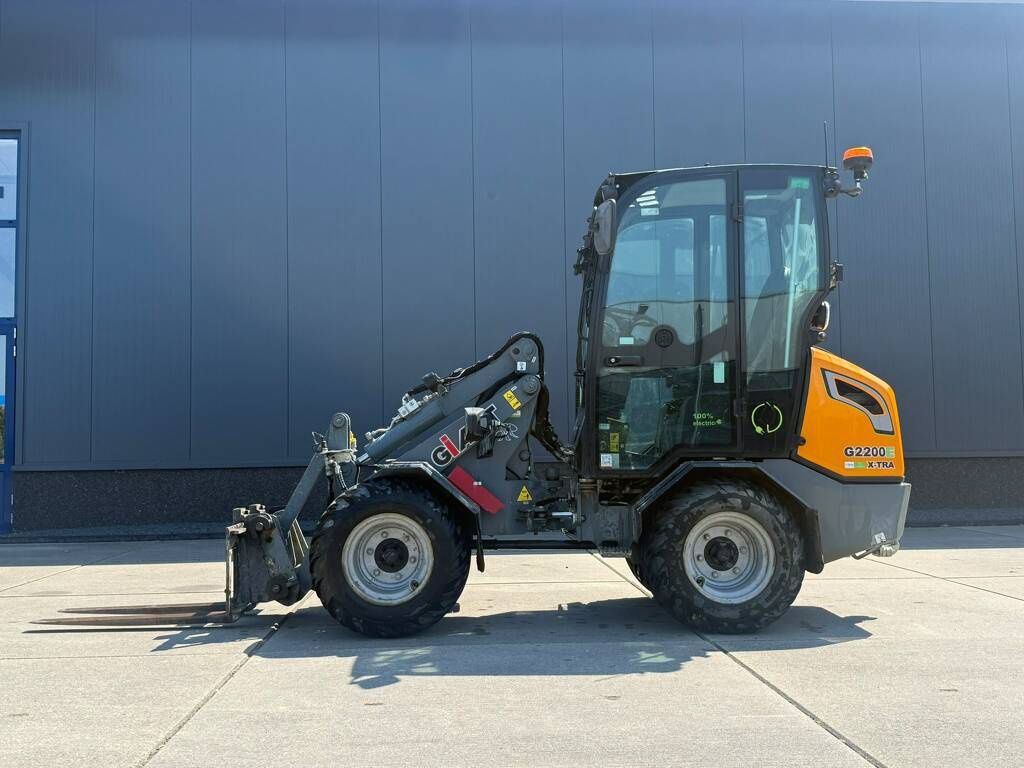 Giant G2200E X-Tra