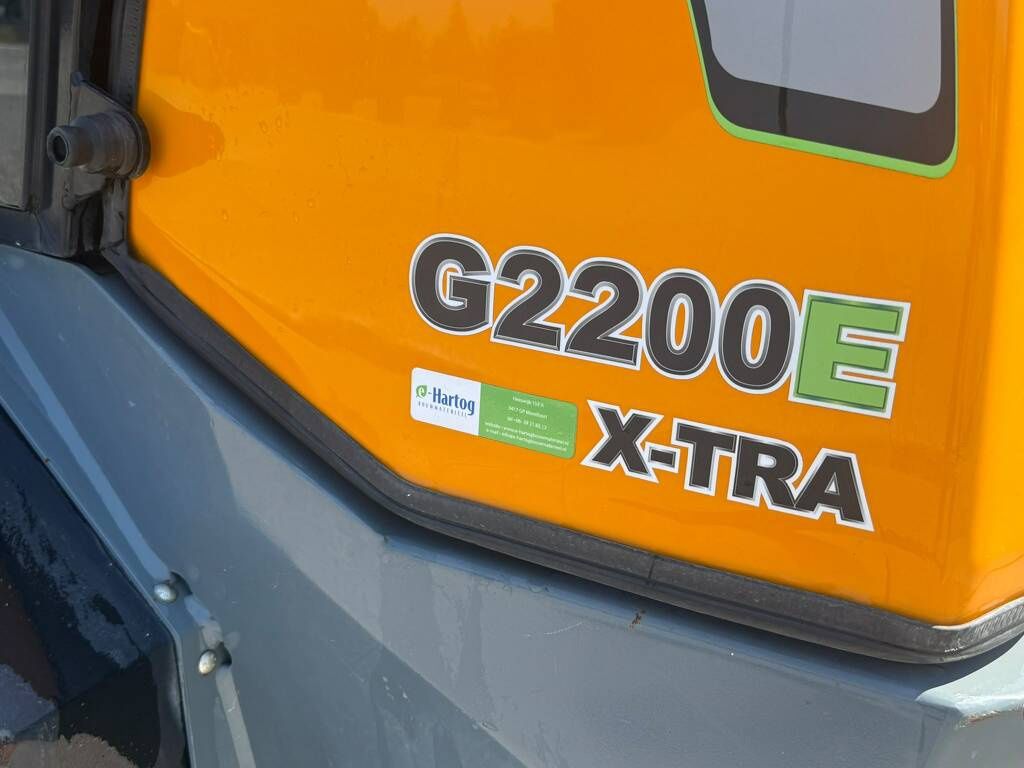 Giant G2200E X-Tra