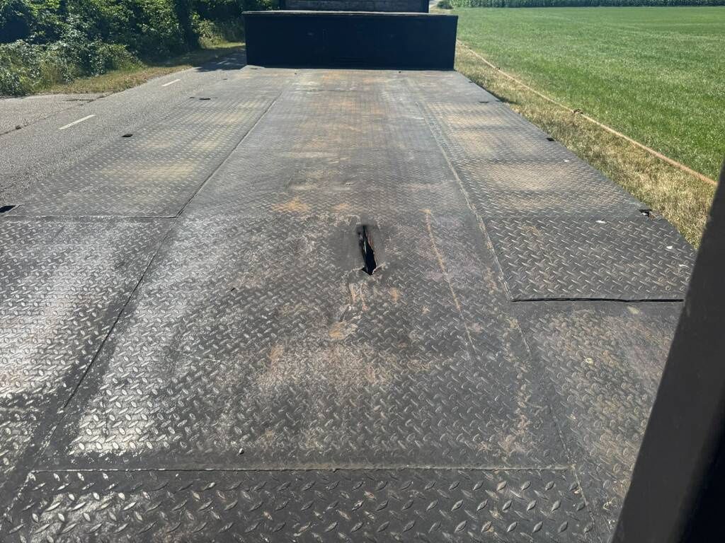 Floor semi dieplader