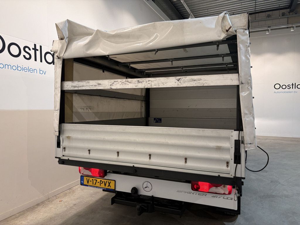 Mercedes-Benz Sprinter 317 CDI L2 DC Open Laadbak met Huif en schuifzeilen / Airco / Cruise / Mbux / Trekhaak