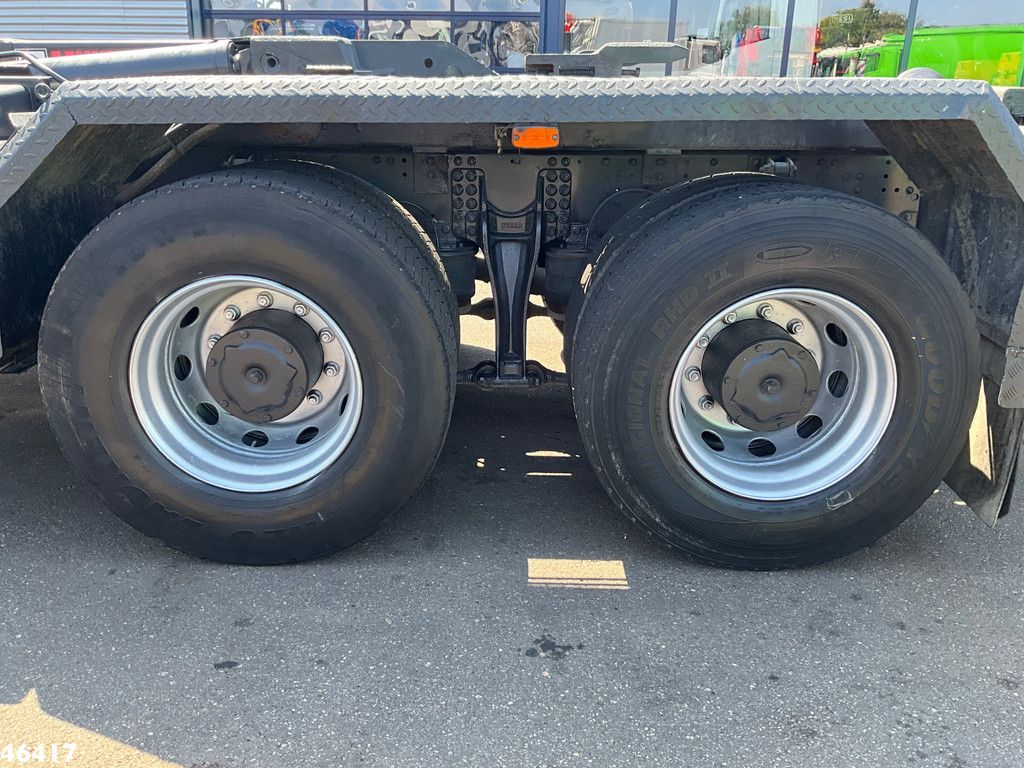 Iveco Trakker AD260T36 6x4 Hiab 24 Tonmeter laadkraan