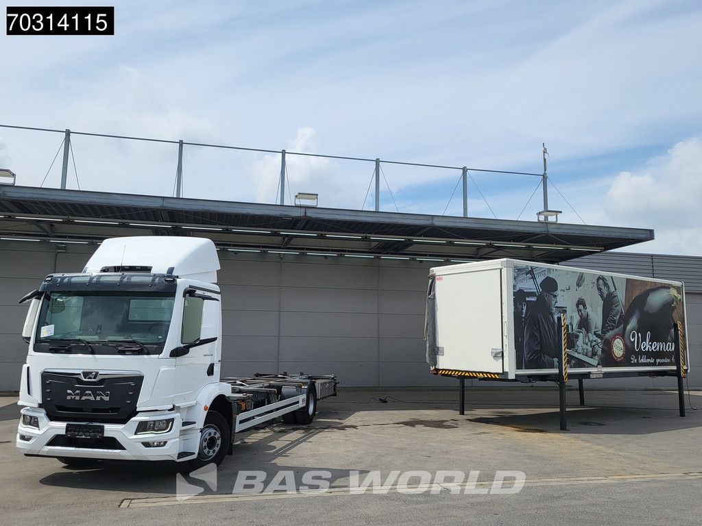 MAN TGM 15.250 4X2 42.000 kms! 15 tons marktwagen BDF Automatic Full Air suspension Euro 6
